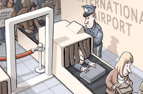 旅客鉆進安檢設備里